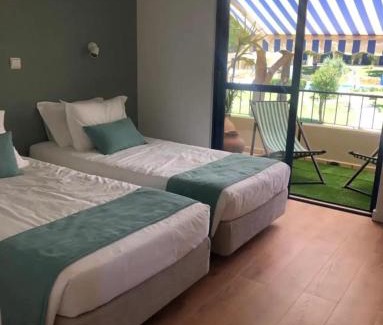 Alvor House | Charming house in Alvor with shared pool