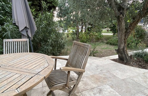Le Collet Apartment | Charming self-contained studio near Valbonne