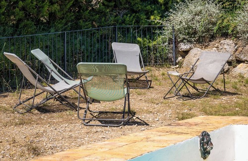 Buis-les-Baronnies House | Charming Stone House set in its own olive grove, with large pool & amazing views