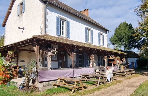 Trezelles Ski Chalet | Charming Tiny House in a quiet location, close to nature, Vichy and Moulins and Le Pal