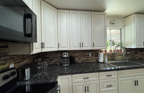 Rancho San Diego House | Charming Wood house with pool & basket court