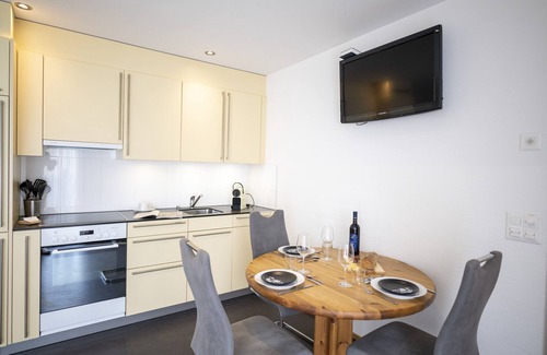 Ftan Apartment | Chasa Bazzell: Beautiful and cosy 3-room flat with a wonderful view in Ftan