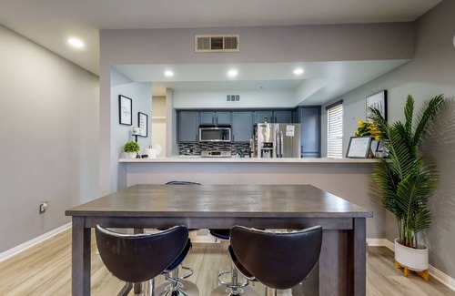 Los Angeles House | Chic 3-tier escape with patio in gated community - near LAX, SoFi Stadium, DTLA