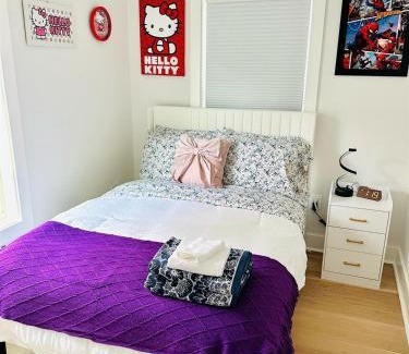 Park View Villa | Chic 4BR DC Retreat -Rooftop & Free Parking!