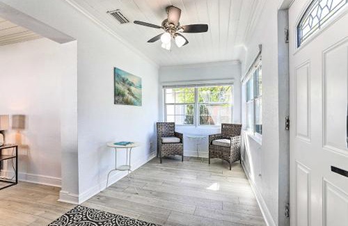 Mount Dora House | Chic Home with Fire Pit and Patio, Walk to Lake!