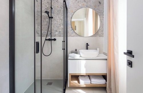 Split Apartment | Chic hotel suite with WiFi and AC in Split city centre