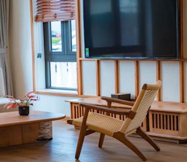 Bai Chay Villa | Chuỗi Villa 8 Ngủ Đồi Đức Dương - Trung Tâm Bãi Cháy