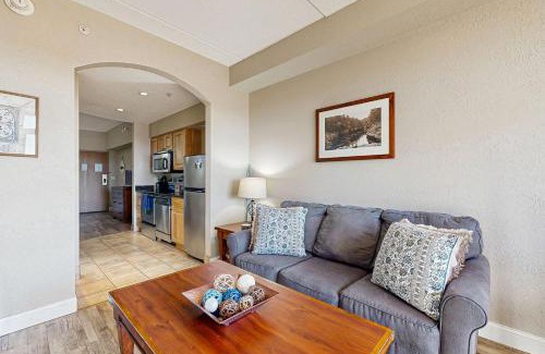 Wisconsin Dells Apartment | Chula Vista Resort Villa # 7215