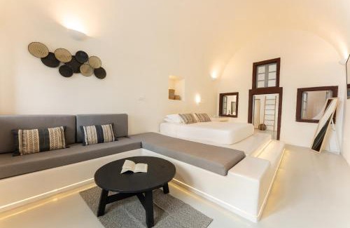 Imerovigli Hotel | Cilon Suites Santorini