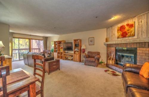 Historic District Apartment | Cimarron Chalet by Ski Country Resorts