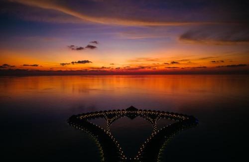 Aarah Resort | Cinnamon Velifushi Maldives - One-way Free by Speedboat