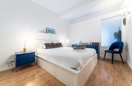 Suresnes Apartment | Citadin Cosy Nest Paris Area