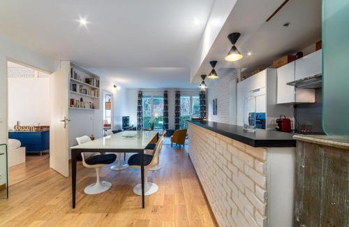 Suresnes Apartment | Citadin Cosy Nest Paris Area