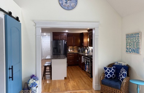 Marstons Mills House | Clean, Hidden gem/sunlit sunroom. Quiet area yet still near local attractions