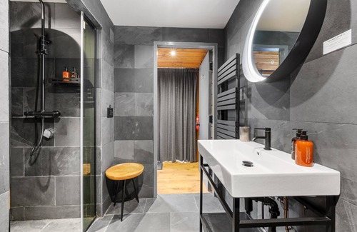 York Hotel | Clementine's Guest House