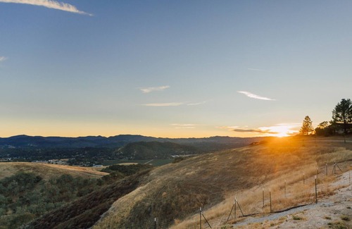 Templeton House | Close to Wineries | Wine Weekend Getaway for 2