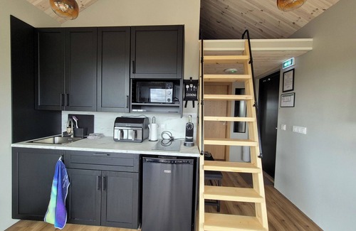 Selfoss Cabin | Cosy Northern Ligths Cabin with hot tub and magical views on the Golden Circle