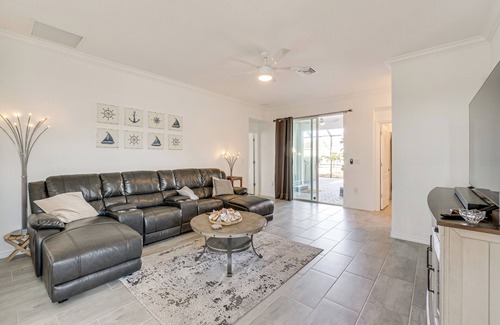 South Gulf Cove House | Coastal Home w/Swim Spa & Lanai in Port Charlotte