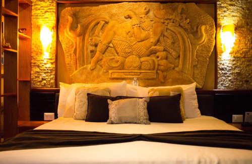 Villa Juarez Hotel | Cocos Cabañas Playa del Carmen Adults Only