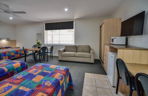 Port Augusta West Hotel | Comfort Inn & Suites Augusta Westside