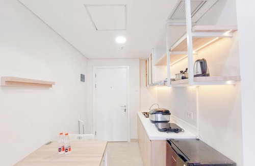Kesawan Apartment | Comfortable Studio At Podomoro City Deli Medan Apartment