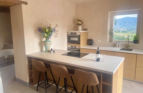 Montecchio Villa | Comfortable villa with unique view. Pet friendly! Renovated 2025