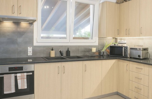 Oroklini Villa | Comfy room with sea view in Villa private pool fitness room in adorable Oroklini