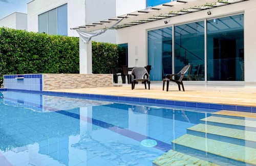 Apulo House | Condo Apulo - Hermosa casa - Jacuzzi y Piscina privados - WiFi