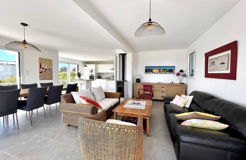 Camaret-sur-Mer Villa | Contemporary house 160 m2, sleeps 8 to 9, stunning sea view