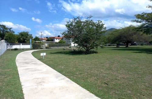 Mona Heights Apartment | Conveniently located Mona Studio Apartment