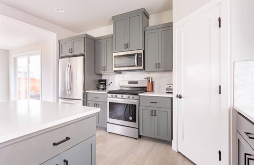 Hillsboro House | Cool Hillsboro 4BR, by Blueground