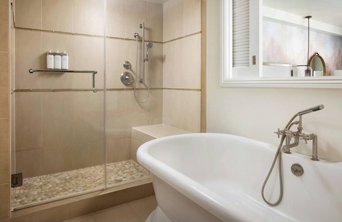 Solvang Hotel | Corque Hotel, Solvang, A Tribute Portfolio Hotel
