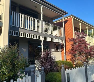Lynbrook Apartment | Cosy and convenient in Lynbrook