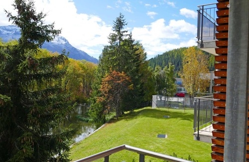 Samedan Apartment | Cosy apartment for 4 people with WIFI, TV, balcony and parking