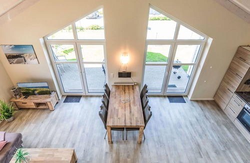 Dagebuell House | Cosy apartment in villa for 4 guests with WIFI, TV, terrace and pets allowed