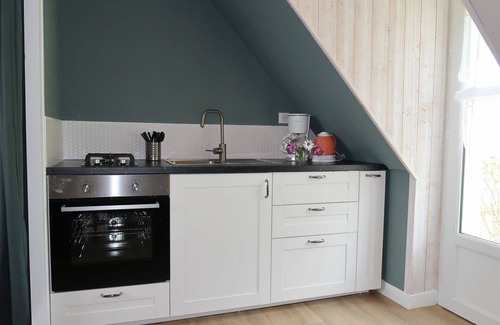 Plozevet Villa | Cosy apartment in villa for 3 guests with WIFI