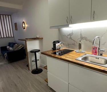 Poissy Apartment | Cosy House à 9 mins RER A et 35 mins de Paris