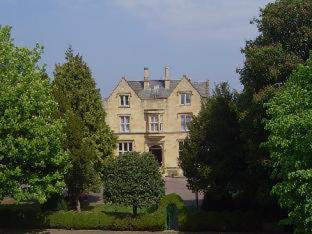 Cheltenham Bed & Breakfast | Cotswold Grange