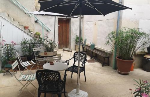 Hautvillers Apartment | Cottage AU TERMINUS