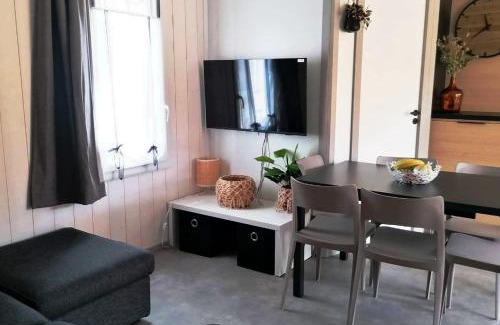 Labouheyre Resort | Cottage chaleureux Louann