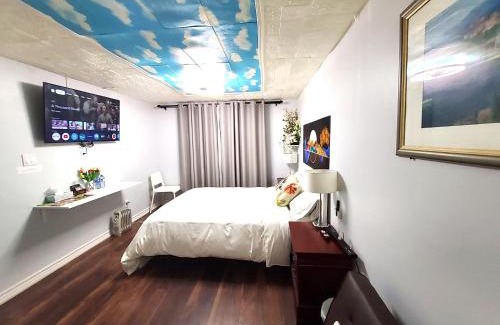 Malvern House | Cozy and Quiet Homestay with Private Bathroom