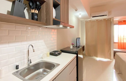 Jakarta Apartment | Cozy and Warm Studio at LRT City Jatibening Apartment