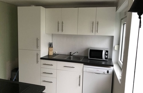 Heiligenrode House | Cozy apartment in a prime location! Discover Kassel and the surrounding area