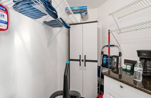 Ventura Apartment | Cozy Apt w/Pool, Hot Tub, Golf, Near Downtown!