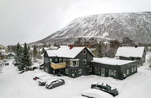 Tromsdalen Apartment | Cozy Arctic Aurora I Near The Arctic Cathedral