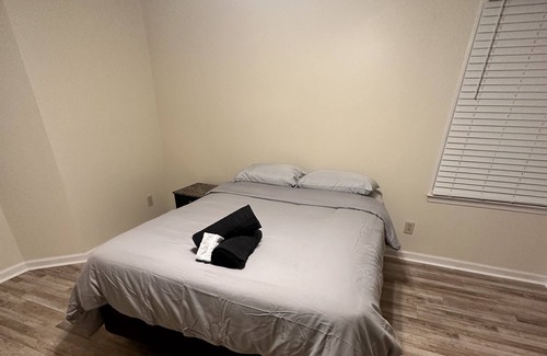 Greensboro Condo | Cozy Condo close to I-85, 20 minutes from airport