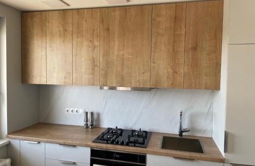 Panevezys Apartment | Cozy Urban Retreat with Self check-in and Netflix