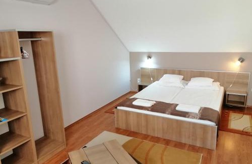 Cserkeszolo House | Csipkeház Apartman