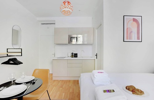 Quartier de la Goutte-d'Or Apartment | Cute Studio in Eclectic 18th District - 1