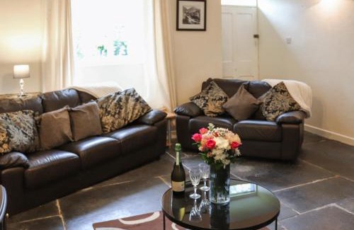 Maentwrog House | Cynfal Fawr Farmhouse